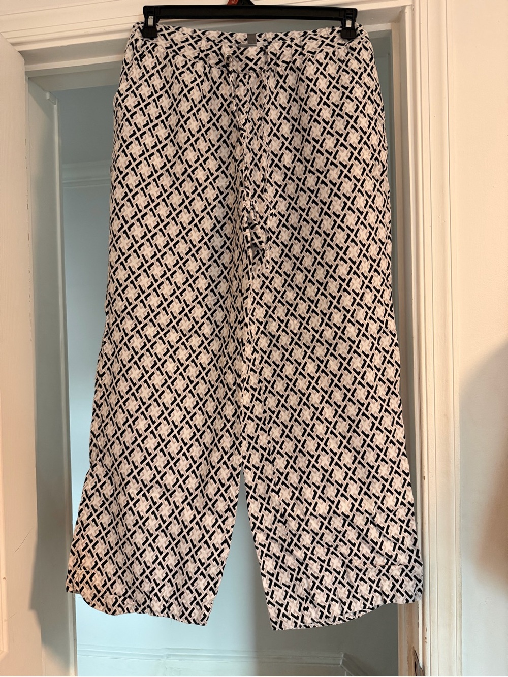 Wide Leg Patterned Lounge Pants in White and Black